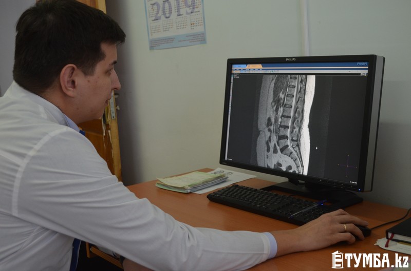 Қаламмен сызылған көйлектер